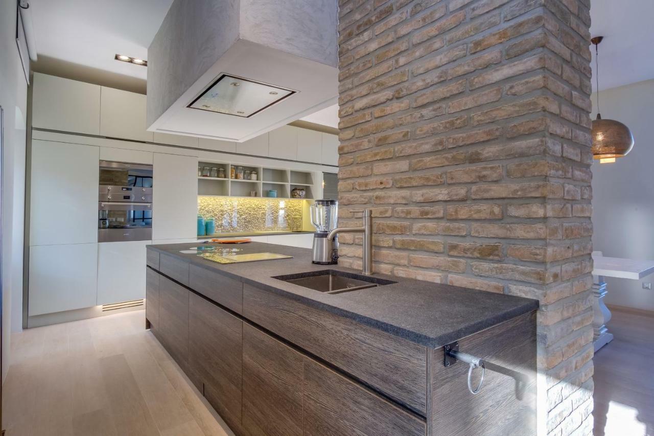 Apartments Argemonia Mali Lošinj Kültér fotó