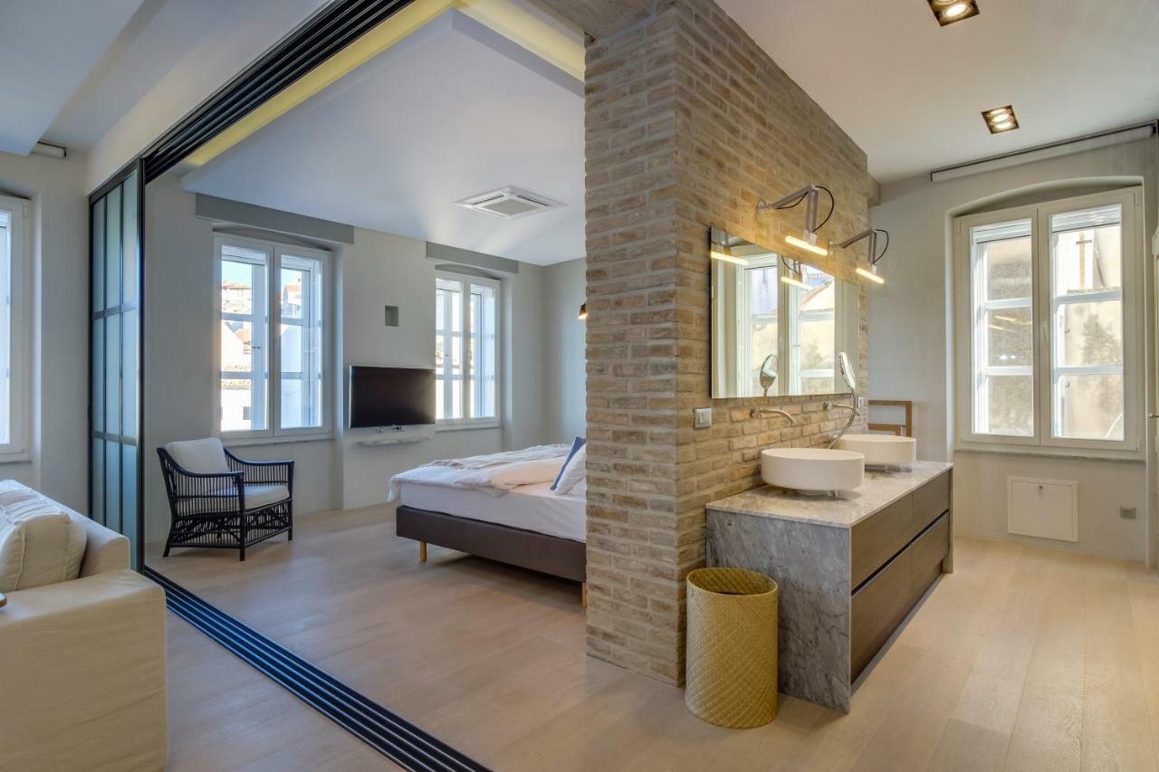 Apartments Argemonia Mali Lošinj Kültér fotó